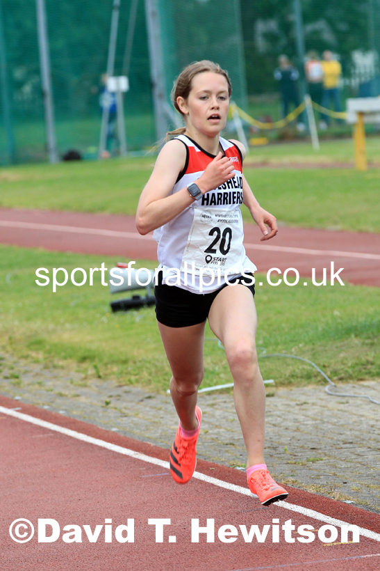 3000 metres, 2022 NEGP Monkton No 4, June 29th. Photo: David T. Hewitson/Sports for All Pics